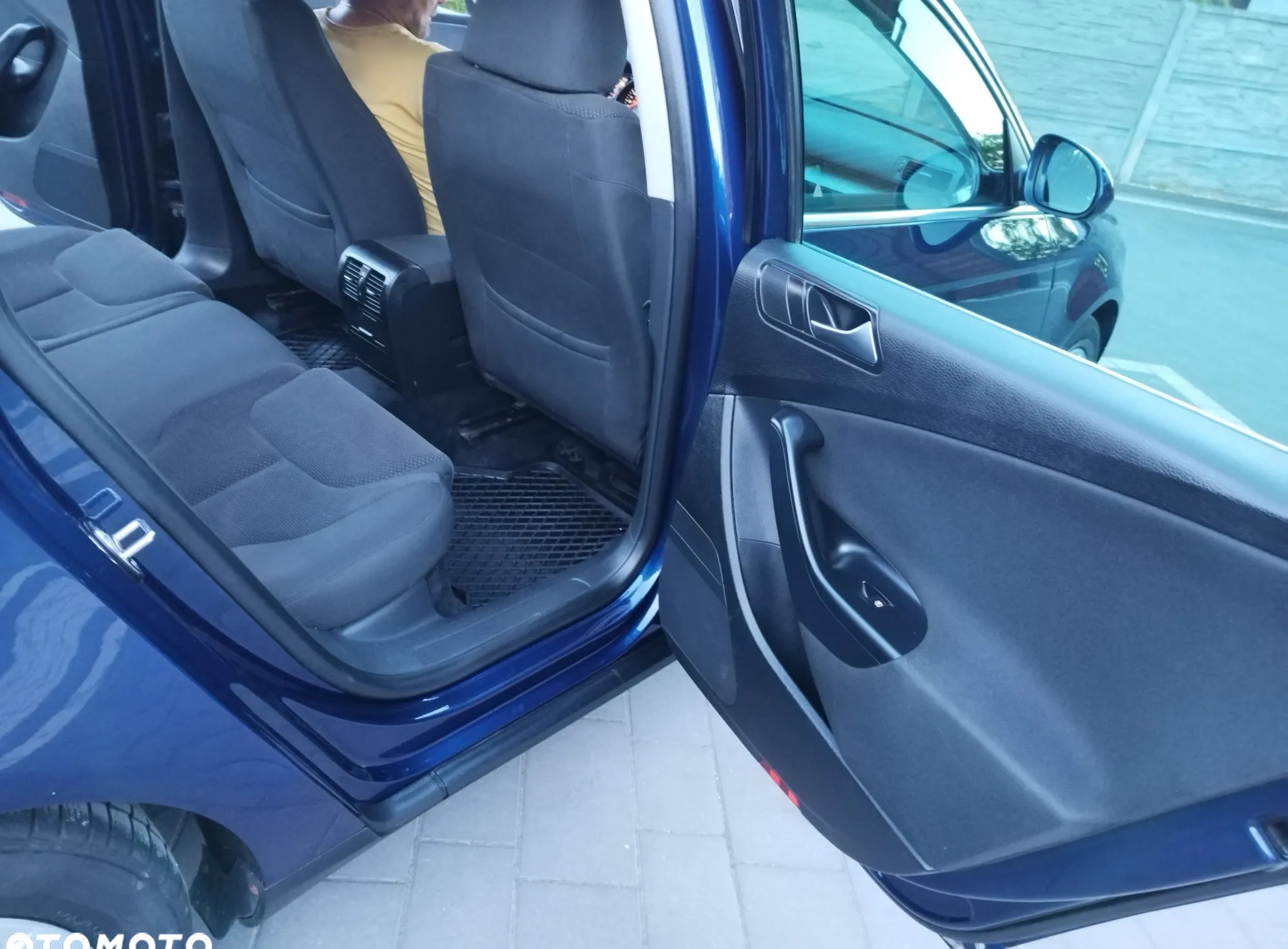 Volkswagen Passat cena 18900 przebieg: 280000, rok produkcji 2009 z Szczekociny małe 781